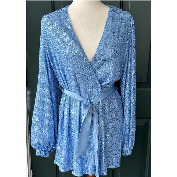NWT Mable Baby Blue Sequin Wrap Dress Sz S Long Bell Sleeves Party Event - Picture 1 of 9
